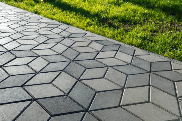 Best Best Driveway Pavers  in Wellsville, MO